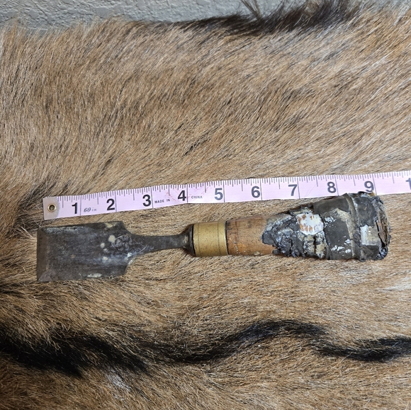 L. & I.J. White Company 1837 Chisel From Buffalo NY Wood And Metal - Picture 1 of 5